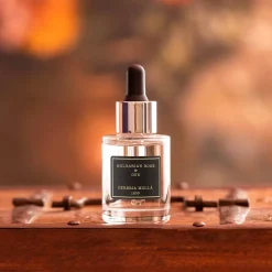 Aceite perfumado Cerería Mollá Bulgarian Rose & Oud(30 ml)