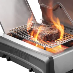 Barbacoa Napoleón de gas Rogue PRO-S 425