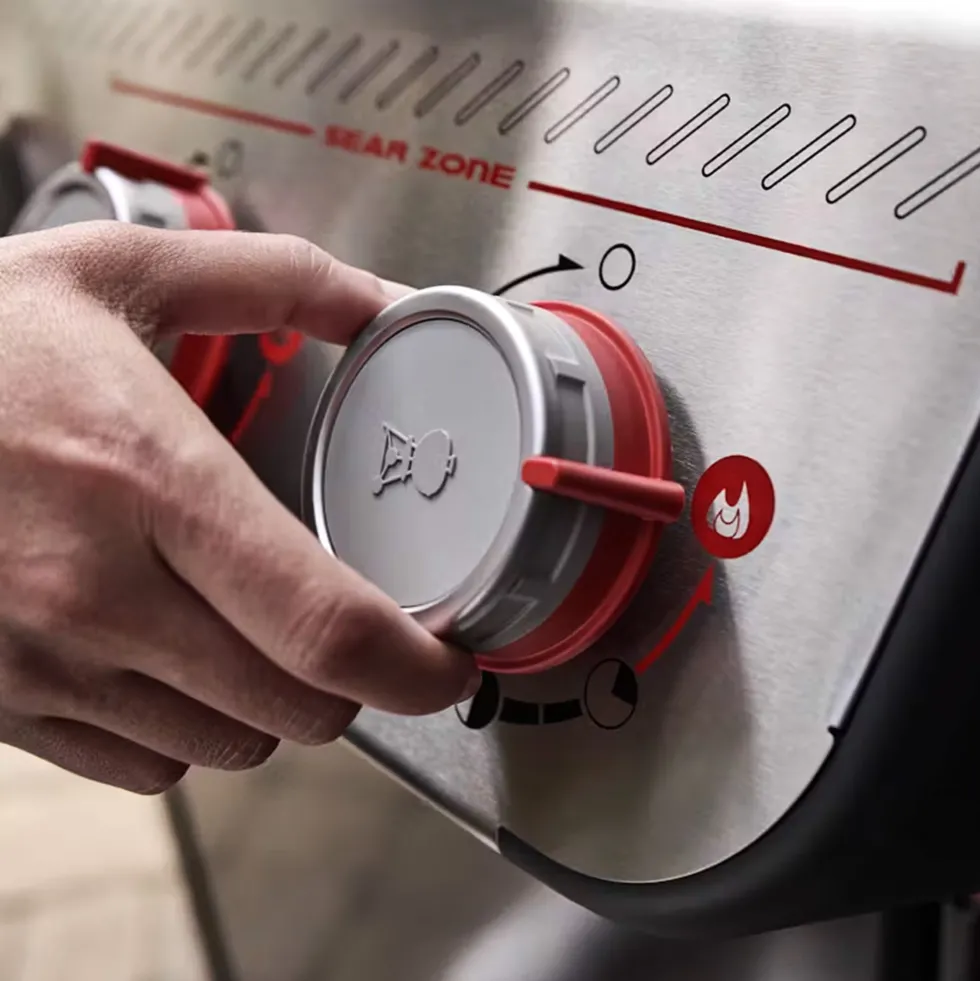 Barbacoa Weber® de gas Spirit E-425 con plancha de regalo