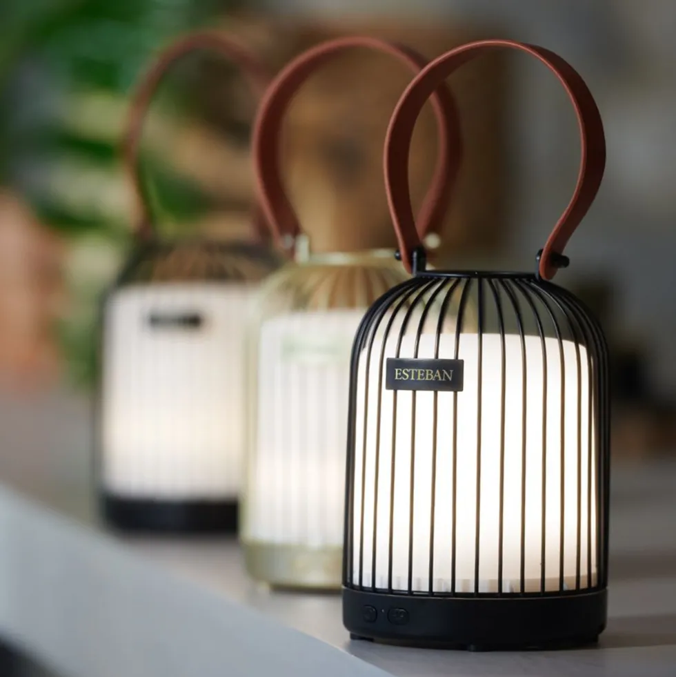 Difusor de aromas eléctrico Esteban Lantern Edition negra