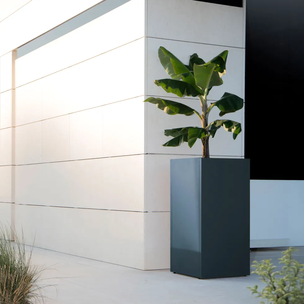 Herstera Metal Planter - Jardinera COLUMN antracita
