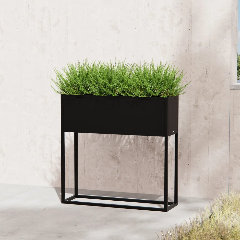 Herstera Metal Planter - Jardinera HUB negro
