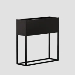 Herstera Metal Planter - Jardinera HUB negro