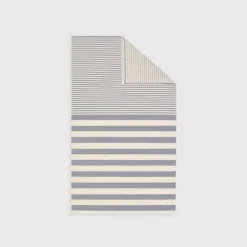 Toalla de playa de rizo fino a rayas Biro