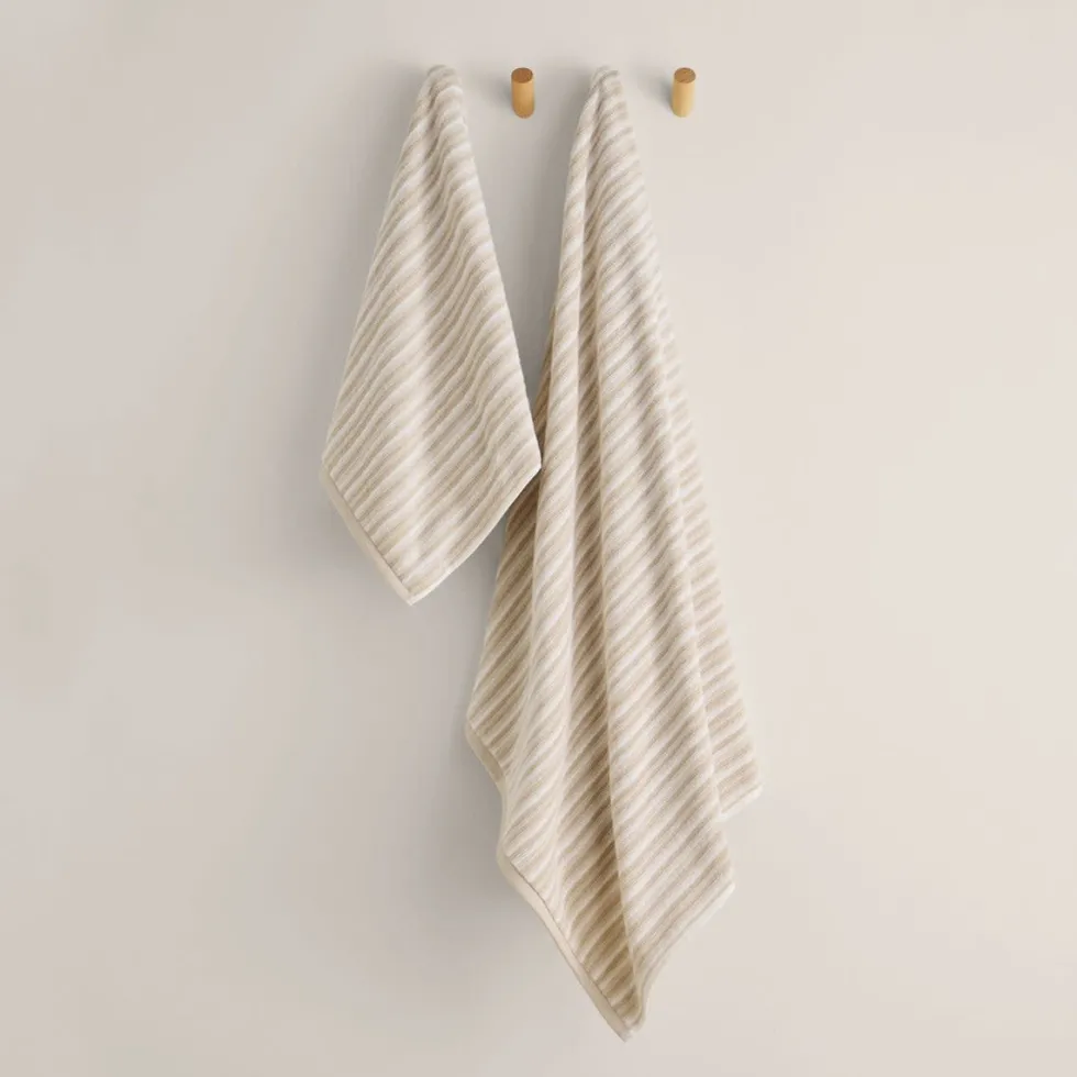 Toalla de tocador de jacquard a rayas Ramed