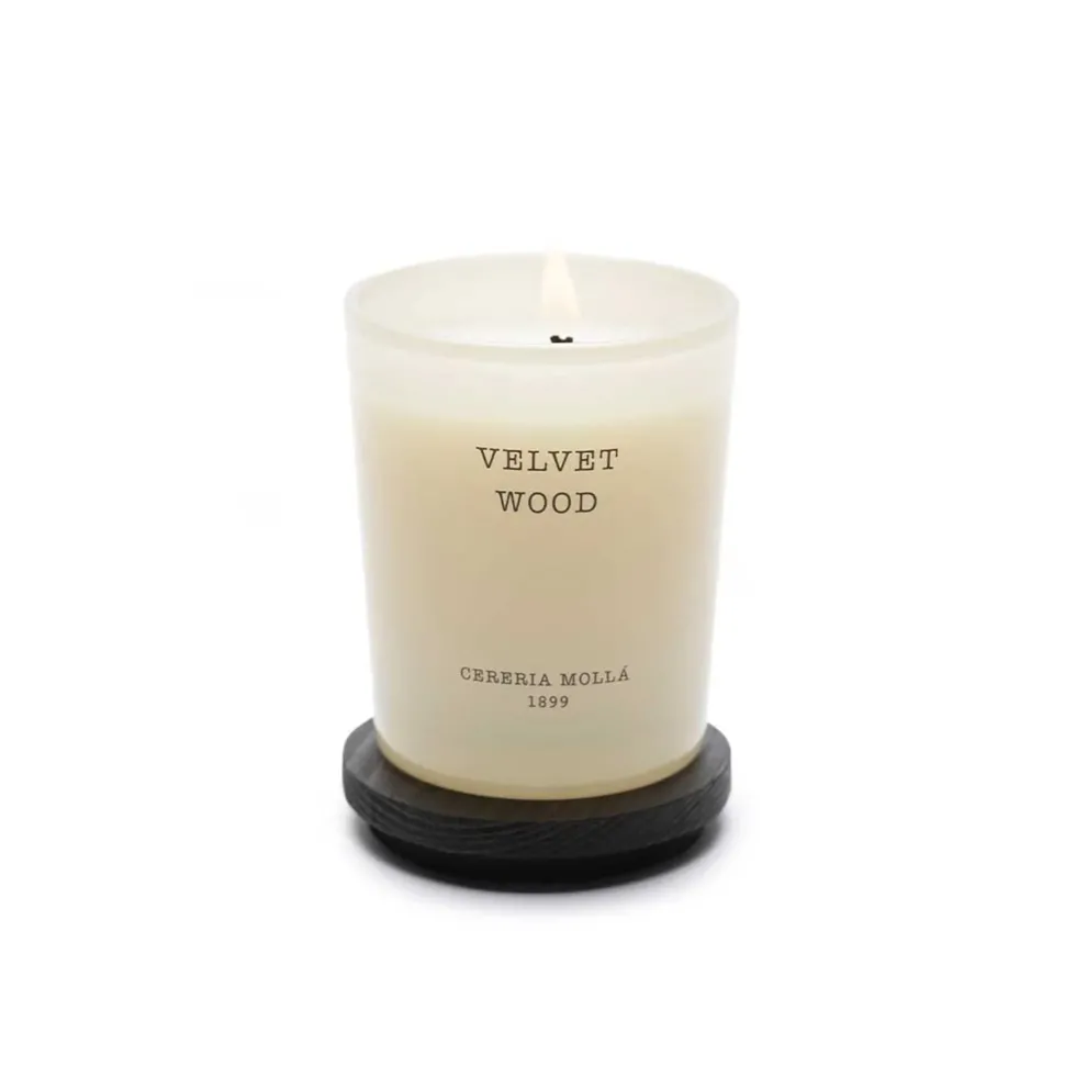 Vela perfumada Cerería Mollá Velvet Wood (70 gr)